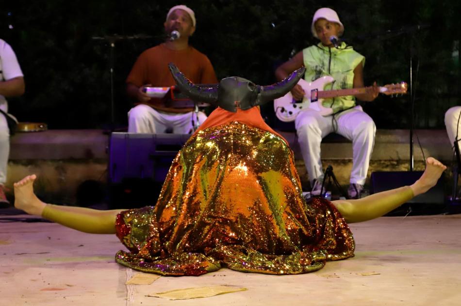 27-festival-danca-e-movimento-entra-nos-ultimos-dias-com-espetaculos-nesta-sexta-2-e-sabado-3-em-ilhabela.jpg