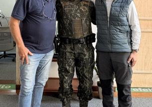 prefeito-de-ilhabela-recebe-novo-comandante-da-policia-militar-ambiental-do-litoral-norte.jpeg