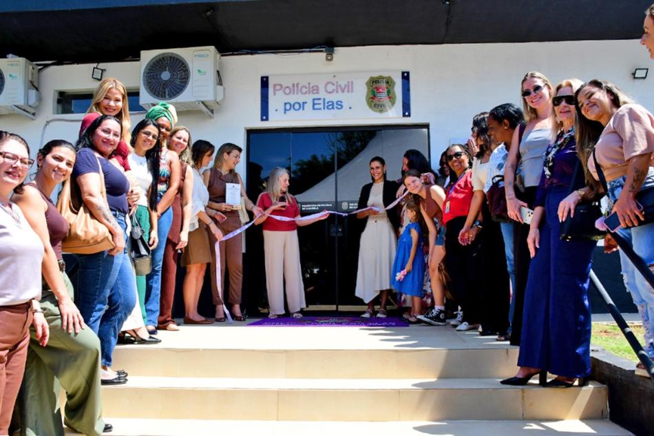 prefeitura-de-ilhabela-entrega-nova-sala-ddm-e-amplia-estrutura-de-atendimento-as-mulheres-3.jpeg